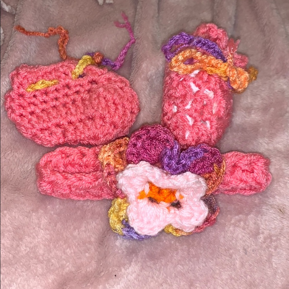 Knitted set